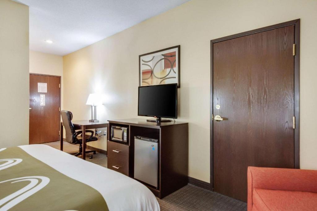 Quality Inn & Suites Arbor Eksteriør bilde