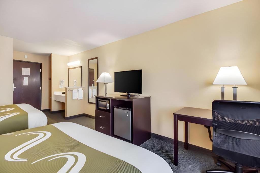 Quality Inn & Suites Arbor Eksteriør bilde