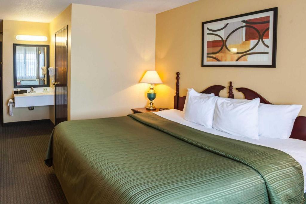 Quality Inn & Suites Arbor Eksteriør bilde