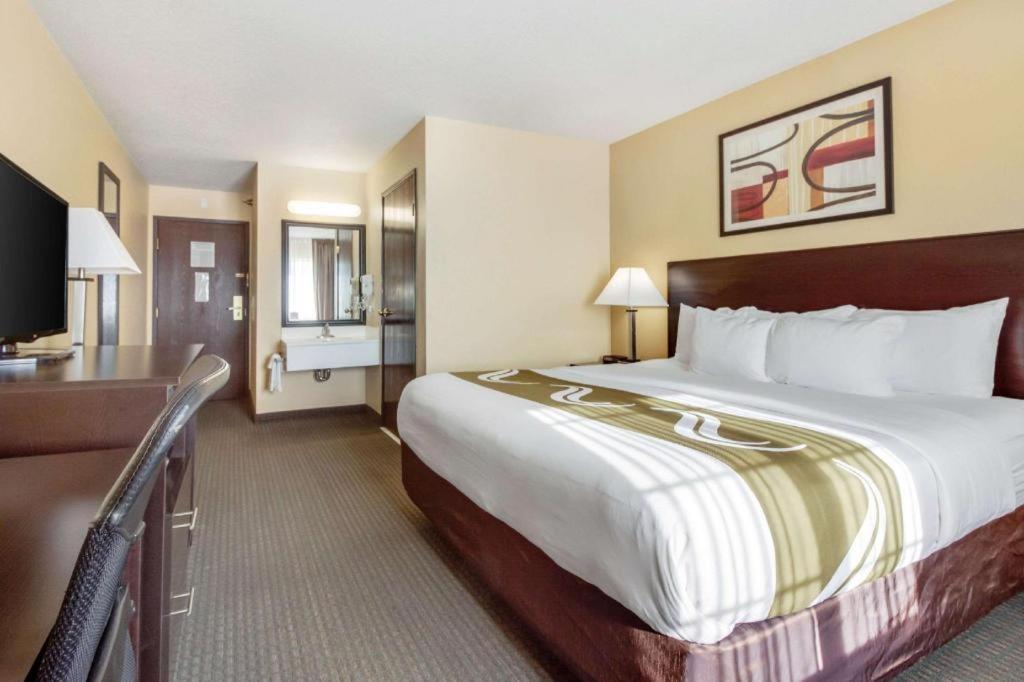 Quality Inn & Suites Arbor Eksteriør bilde