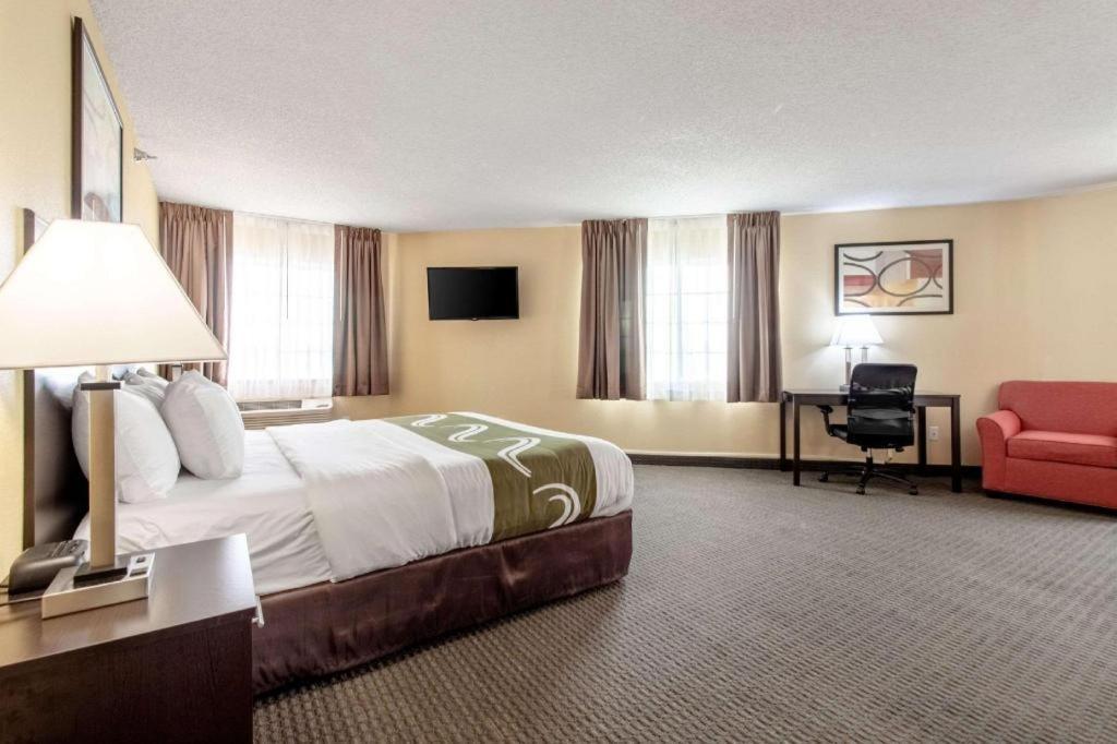 Quality Inn & Suites Arbor Eksteriør bilde
