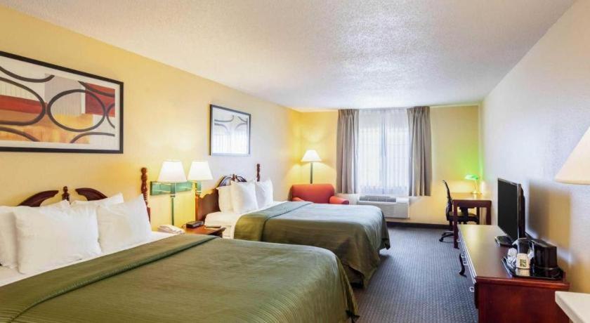 Quality Inn & Suites Arbor Eksteriør bilde