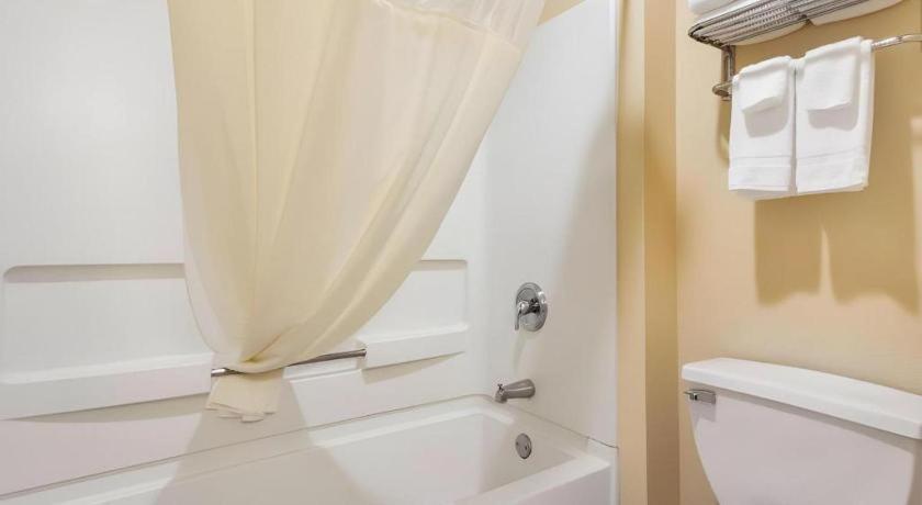 Quality Inn & Suites Arbor Eksteriør bilde